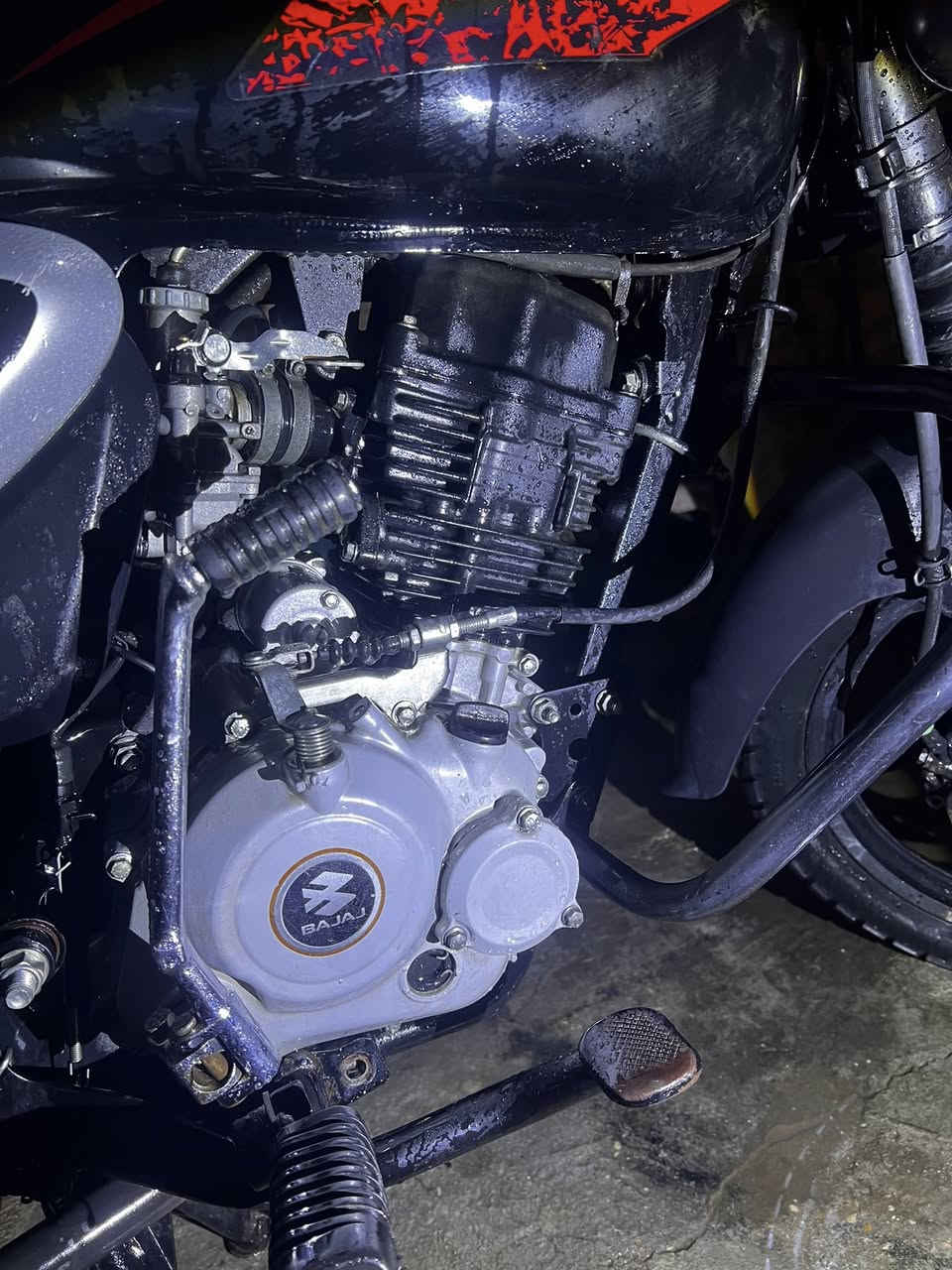 سلام عليكم دراجه بوكسر جبلي مديل 22 دراجه اوراقه كامله ومعاملت ترقيم للنص ومتوقفه لين نسد ترقيم دراجه متروكه يرادله ترتيبات  باتري كاعد كهربائيات كله شغاله شويه 1300 وبيه مجال مستعجل عله بيعته مكاني بغداد جديده ***********
