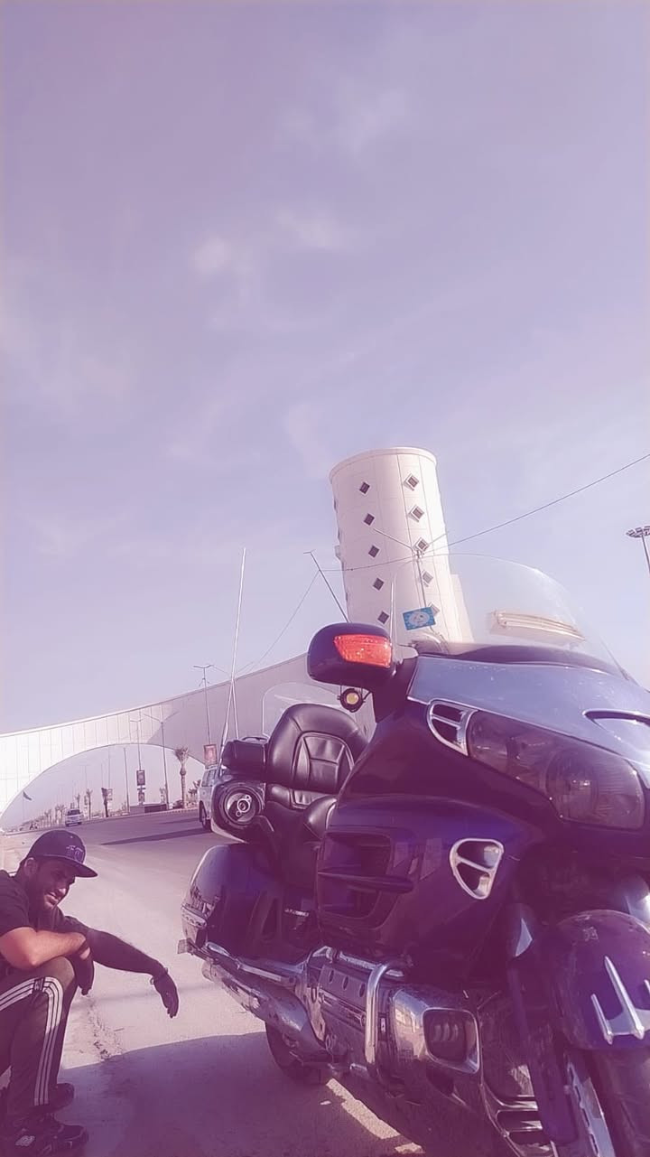 سلام عليكم دراجه كولدن رقم بغداد مكينه مكفوله كشر ٨٠ بيل ١٠٠ وهاضه رقمي***********  موديل ٢٠٠٠٢
