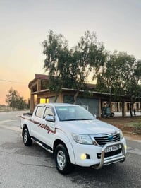 هايلوكس • ٢٠١١ • دبل كبينه