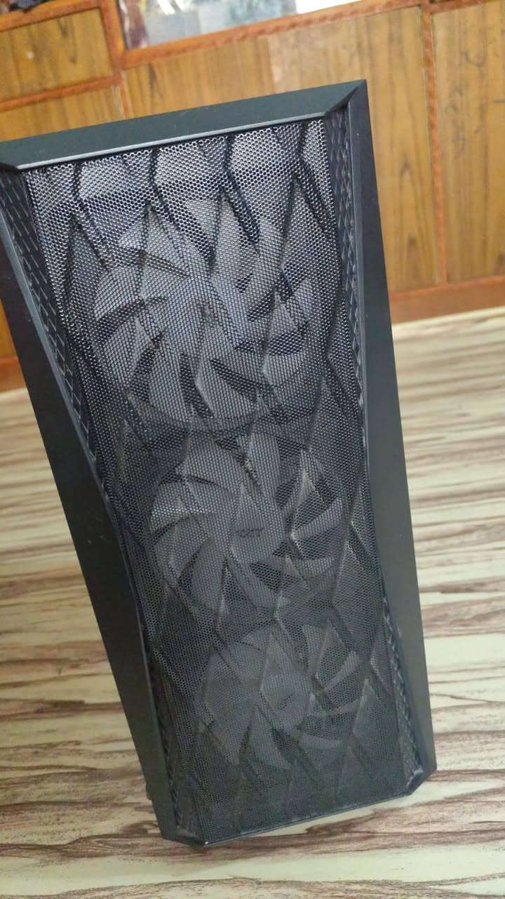 سلام .. حاسبة كاملة شد والعب
مواصفاته موجودة بالصورة مابيه اي خلل كراتين القطع موجودة

سبب البيع الكهرباء طافيه ٢٤ ساعه

سعر 750
توصيل موجود
مكاني واسط


**إذا كنت صاحب هذا الإعلان وتريد حذفه لأي سبب، رجاءا أرسل رسالة إلى الدعم الفني**