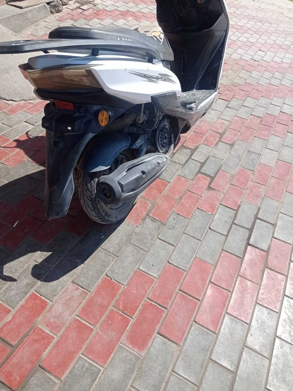 دراجة سكنس موديل  2021 دراجة نضيفة نكرة سلف تشتغل
مكينة ناعمة كلش كهربائيات كلها شغاله 
اي نقص ما بيه 
سعر 450 وبيهة مجال عنوان كربلاء حي الوفاء 
***********
