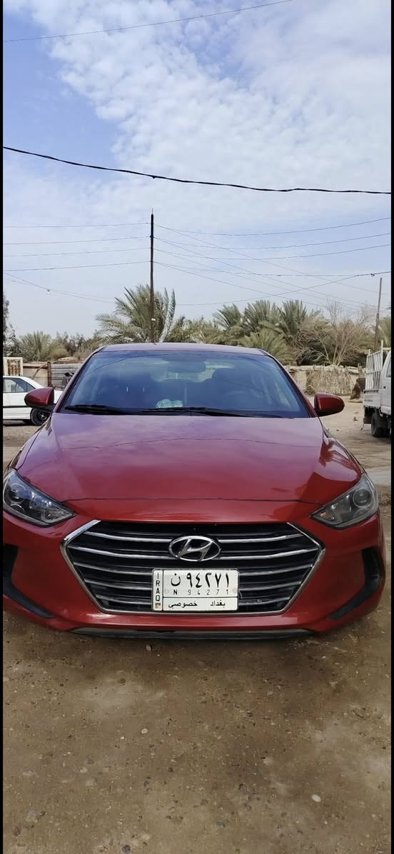 النترا ٢٠١٨ ماشيه ٦٩ كلين بدون صبغ السيارة بسمي مكاني بغداد الحريه السياره كلش حلوه وعلى ايدنا السعر ١٣٥ وبيه مجال قليل للاستفسار  ***********
