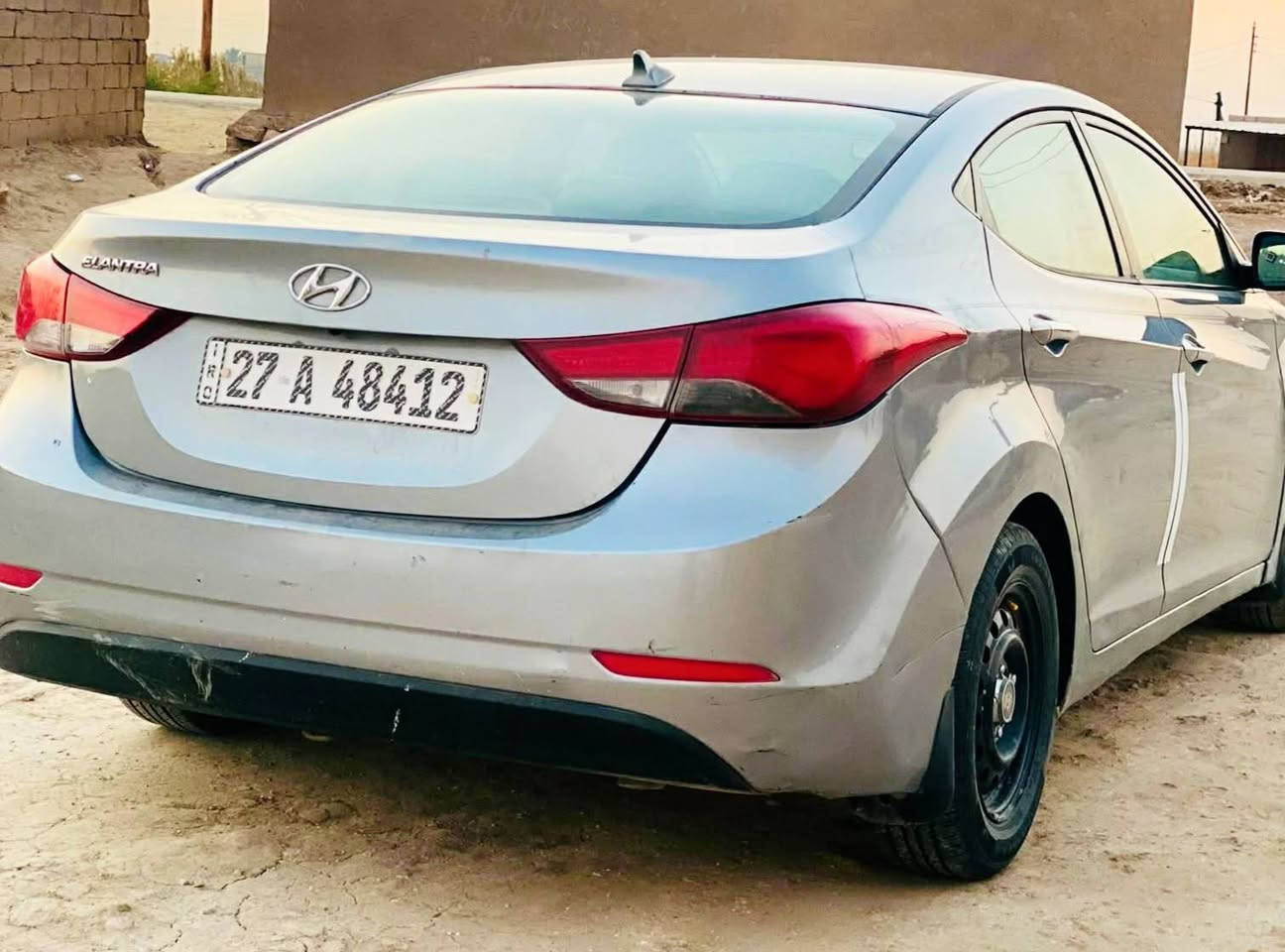 السلام عليكم
النتره امريكي مديل 15
حادثه بنيد مبدل اصلي وبيه صبغ الدوسه 
محرك 1800دوش 
جاهزه تبريد حداديه تخم تاير جديد محرك وكير شرط 
بسمي المكان السماوه 
السعر 105وبيه مجال 
***********
