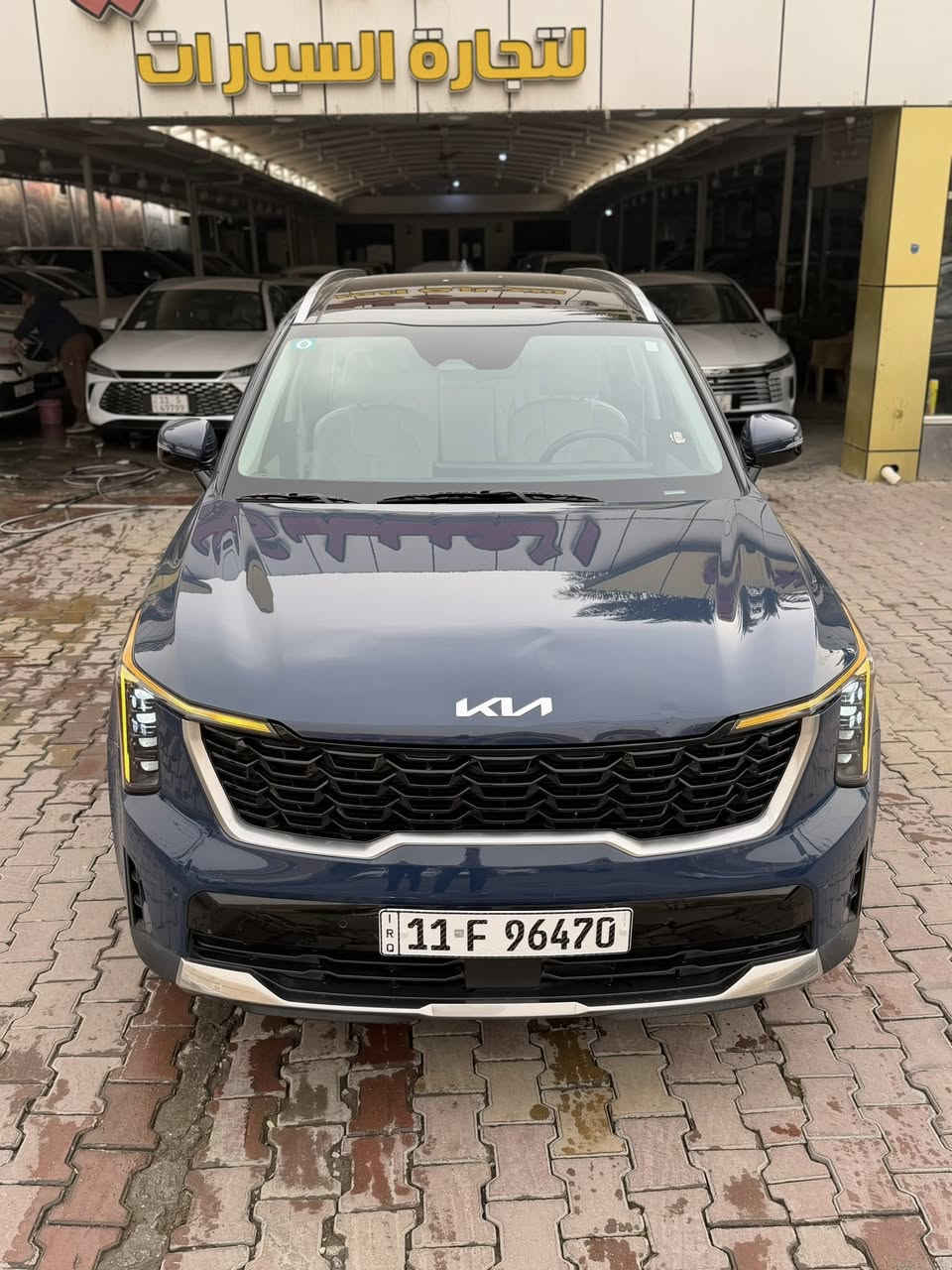 🚗توفر لكم شركة الجود اللامع (العبيدي ) للسيارات 
الحديثة 🏎️ 

✳️ السعر:- 27,500$ الف دولار مرقم كامل   

📍نوع السيارة:- كيا سورنتو  
📍موديل: 2024
📍محرك:-4 سلندر
📍عداد المشي :- 20,000 كيلو متر
  📍 مواصفات :- فول مواصفات / فور ويل / بانوراما / كرسي كهرباء / كراسي تدفئة / 7 راكب 
 

🚦 العنوان بغداد الكريعات الشارع المعارض 🚦

💵علماً الشركة تعمل بنضام الكاش فقط💵

📍📍يتم الاجابة على المكالمات من الساعة 11 صباحاً ولحد الساعة 11 مساء 📍📍

للأستفسار عن الأسعار الاتصال على الرقم التالي ⬇️📱📍

‎*********** /   عمر العبيدي
‎*********** /  عمر العبيدي 
 علي العبيدي /  ***********
 علي العبيدي / ‭0780 179 9997‬

نفخر بتقديم مجموعة متنوعة من السيارات الحديثة التي تلبي جميع احتياجاتك وتفوق توقعاتك
