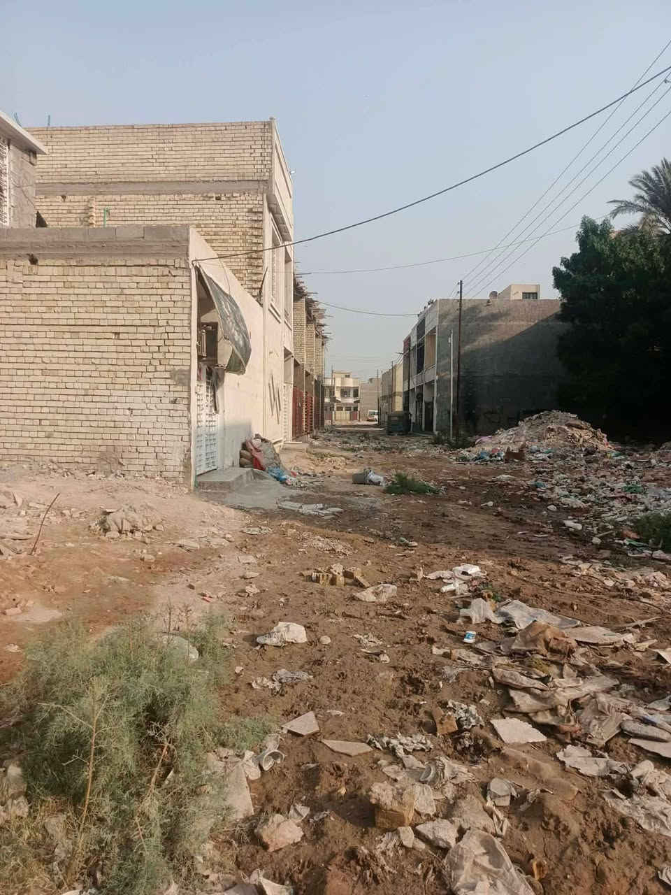 سلام عليكم قطعه ارض 50متر للبيع
سلام عليكم قطعه ارض للبيع في الشعب السريدات الاولى القديمه بالمربع الثالث

نوع العقار زراعي سند 25 

خدمات مي كهرباء مجاري ونت 

مساحه الارض50متر واجه 5متر ونزال10 متر

سعر الارض13مليون وبيه مجال قليل للشراي 

للاستفسار ***********
