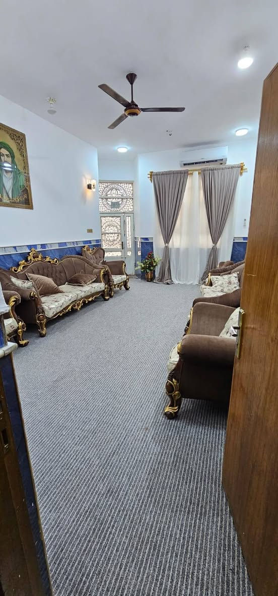بيت للبيع طابو شارع 30 حي الغدير 200 متر***********
