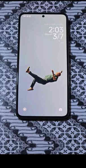 شاومي 13T PRO للبيع
نضافه 100% مثل ماموضح بالصوره 
سعر375 الف وبي مجال للشراي
للاستفسار ***********
