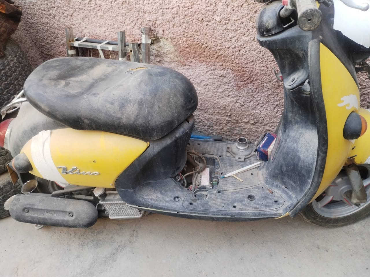 عبد الحليم حديث
عبد الحليم حديث
مكينه جديده بيها 
كابريتر مو نوزل بيها كابريتر ايراني 
ابيع على حطتها طافية ومتروكه
200 وبيها مجال قليل 
كهربائيات شغالة كلها
مكاني بغداد حي الجهاد
***********
متواجد واتس اب
