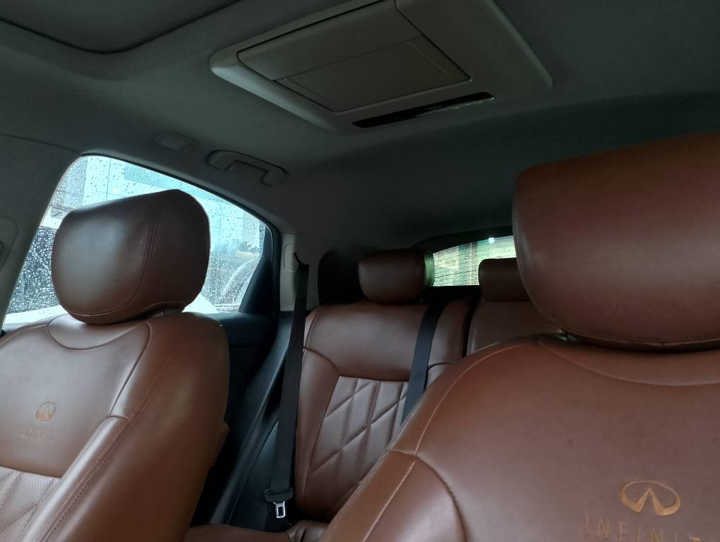 انفنيتي QX37 2015
وارد خليجي
كير ومحرك بشرط 
6 سلندر 
نص باب و نص جاملغ صبغ
مكان زاخو
*********** 
عندي واتساب زاخو, دهوك
