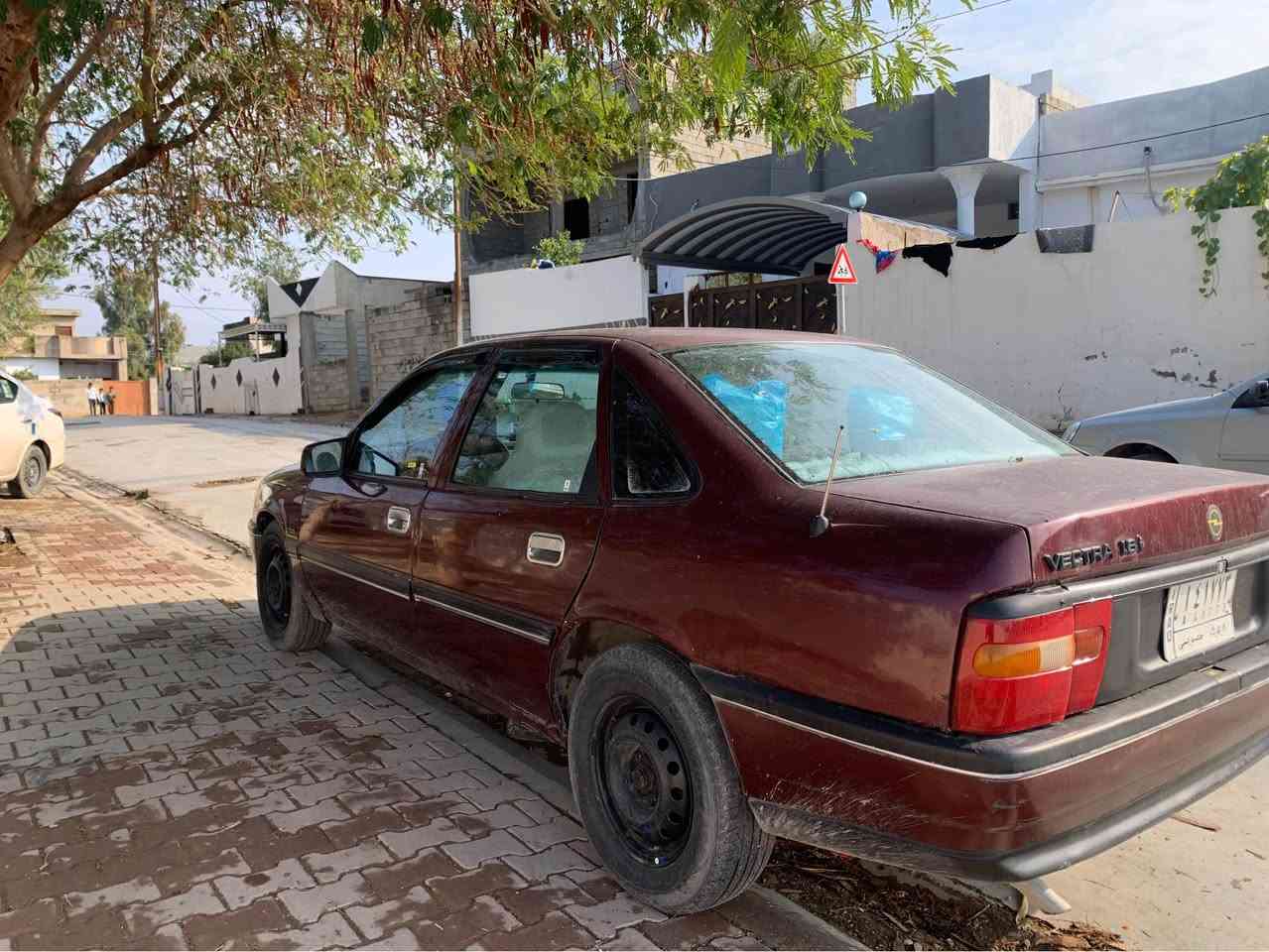 اوبل فكترا موديل ١٩٩١ حجم ١٦ باور.  سنويه لل ٢٠٢٩  كوبون بانزين موجود. سياره جاهزه. بدون حادث. سعر ٣٨  
مكان كركوك قضاء الدبس
*********** كركوك, العراق
