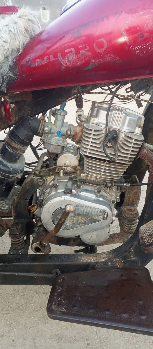 سلام عليكم ستوتة همر اوراق الأصولية مكينة 150 صبق البلادي شاصي مكفول اكسن لطش ستوتة خير من اللة سعر 750 اتصال *********** مكاني الدير البصرة
