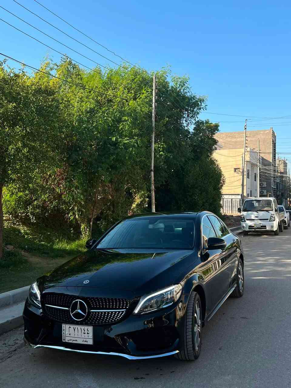 السلام عليكم مارسدس c300 2018 السيارة رقم بغداد بأسمي السيارة فول مواصفات
لايت زينون كشنات جلد و كهرباء بصمة جنطة كهرباء. السيارة وارد امريكي كلين بدون حادث و السيارة محدثة كت Amg وباقي مواصفات المارسدس معروفة السعر24الف دولار وبيها مجال للاستفسار :***********
