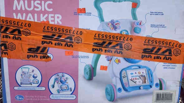 مشايه طفل
٤قطع       القطعه ٣٠الف 
متوفر توصيل 
***********
