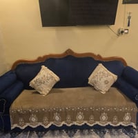 تخم قنفات • كنب • نجف