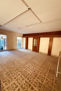 ♦️دار للايجار شركات♦️  ♦️المساحة 400متر ♦️  ♦️الموقع الجادرية قرب البن...