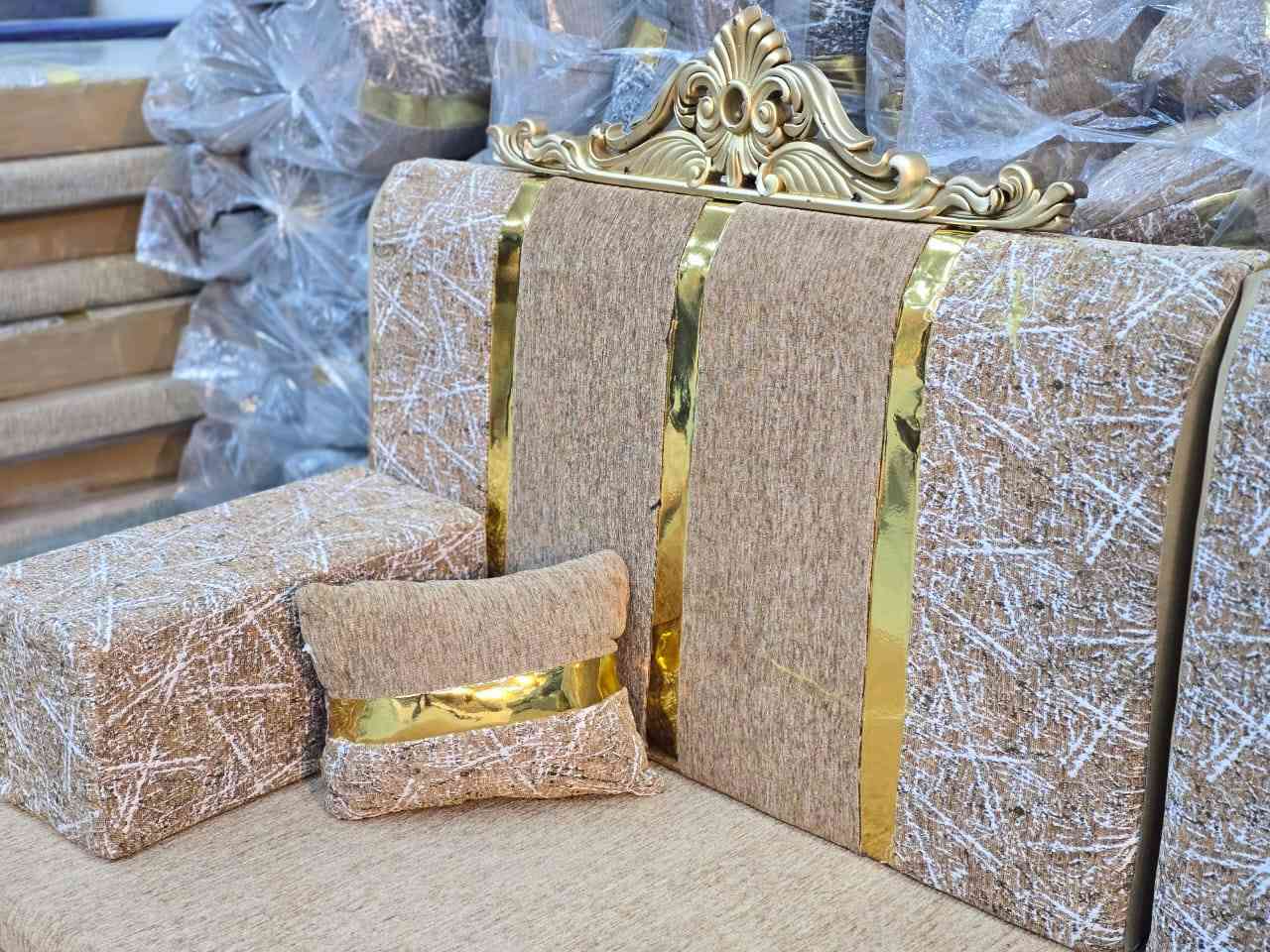 🌹🤍💚
جديد جديد 🌸🫡
🥰  مفروشات نور القمر🥰
❤️ عنوان التميز والمصداقيه❤️
جلسه عربيه بلالوان ومديلات راقيه وعصريه دخلى فوم درجه اولى 
من المعمل الى المستهلاك 
يوجد توصيل لجميع انحاء العراق
حجز واتساب ***********
