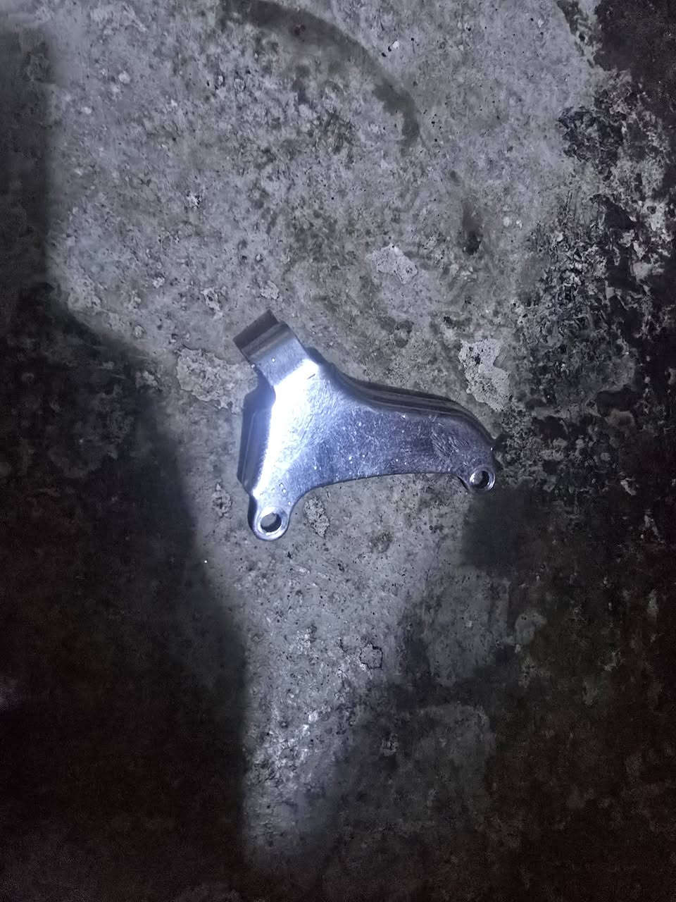 غراض بولسر 150 نظافة عالية جدا خاصه باجزاء المحرك اسعار حلوه للمهتم يدخلي خاص 
رقمي ***********
