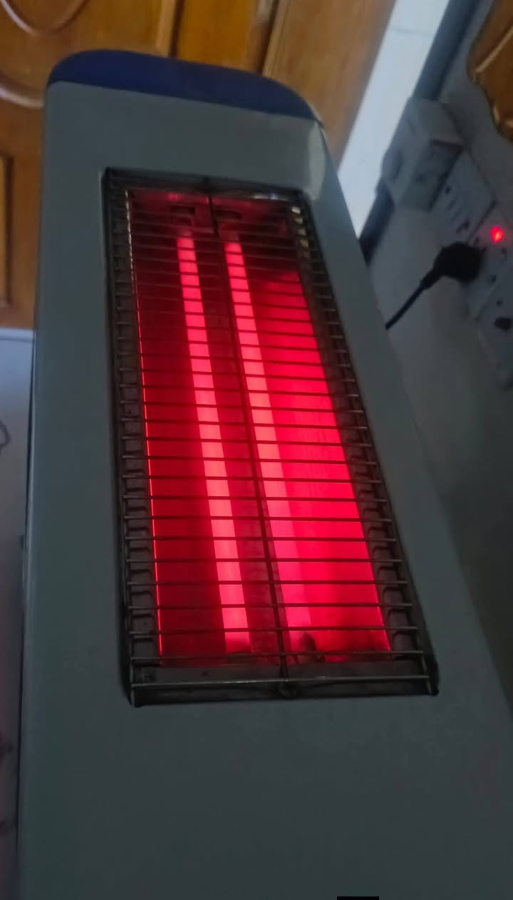 عندي صوبه كهربائي كلش نظيفه اسمه(شامي)اصليه للبيع سعره على خاص او تتصل مكاني مدينه حريه (***********)
