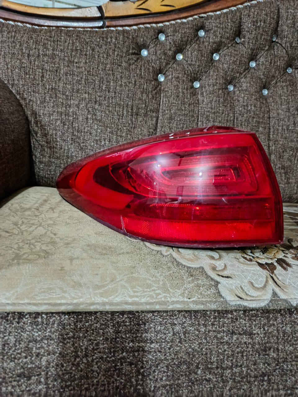 بك لايت خليجي كوريس 2014 الفيشه الزركه الثابت بالجاملغ للبيع . للبيع
الاتصال ***********
