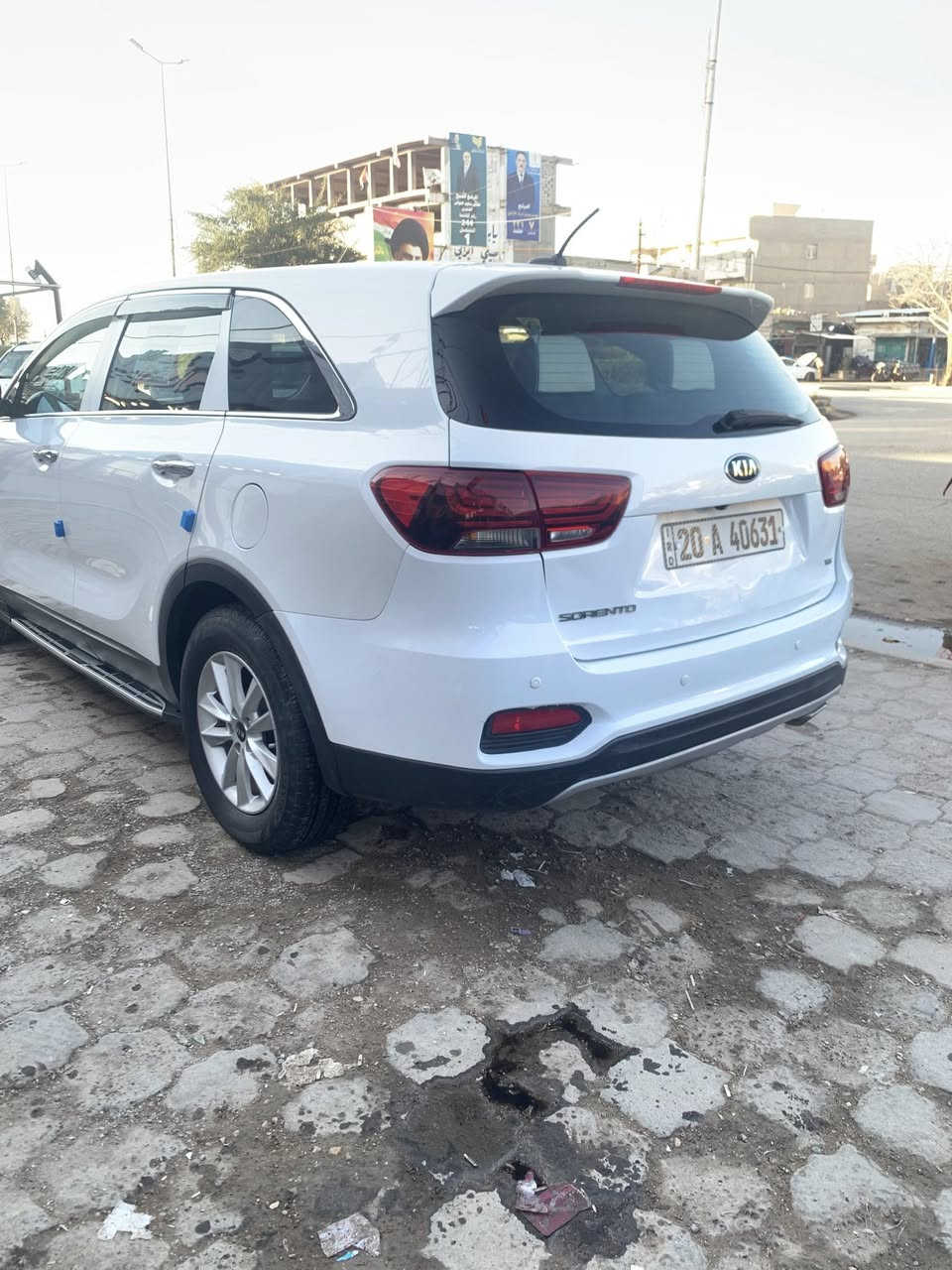 سلام عليكم
سورنتو وارد أمريكي 
2020
ضرر كلش بسط بس دعامية الخلفية
رقم ديالئ دولي بسمي
7راكب
مكينه6
شاره بالمراية 
مكفوله من صبغ
كشن سائق كهرباء 
شاشة كبيرة
مكينه وكير وتبريد خير من الله
تخم تاير جديد

سعر 240$وبيه مجال 
عنوان واسط قضاء العزيزية
***********

***********
