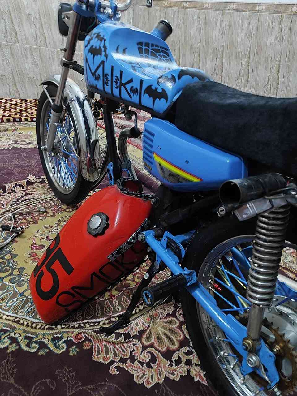 السلام عليكم دراجه رياضي 2025 للبيع شاصي موديل 2020 mkzايراني الموديل ورقم الشاصي ونوع الدراجه محفور بلشاصي كامله ماناقصهه برغي دراجه مرتبه ومتعوب عليهه كل الغراض جديده شد محرك وطير 
مكان ديالى كنعان السعر 425الف وبيهه مجال لي مايعجبه السعر الله ويا 
تواصل ***********
