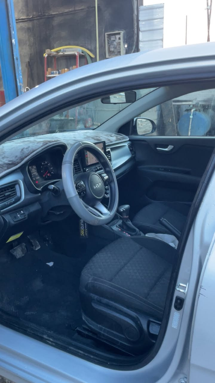 السلام عليكم كيا ريو وارد امريكي 2022دخول 2024شهر ال٦السياره كفاله فقط حادثهه مال امريكا 1600دوش ٨نوزلً نضام سبورت مانع تزحلق حساس اطار وهواي مواصفات مرقم بغداد بأسمي ***********
