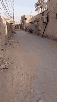 دار في كربلاء خلف مدينة الزائرين الي تكون مقابيل جامعة فريحة منطقة سكينة وهادئة وقريب من طريق زوار

- 100 متر تحت البناء مساحة القطعة كاملة 120 متر (ملك صرف سند 25) بأسم والدتي 

- يتكون من طابق واحد وغرفة نوم ومطبخ واستقبال وصالة بناء درجة أولى أولى

-جاهز من ماء وكهرباء وساكن بي مأجر بالشهر 200 

السعر 55 نهايتة لان مستعجلين ***********
