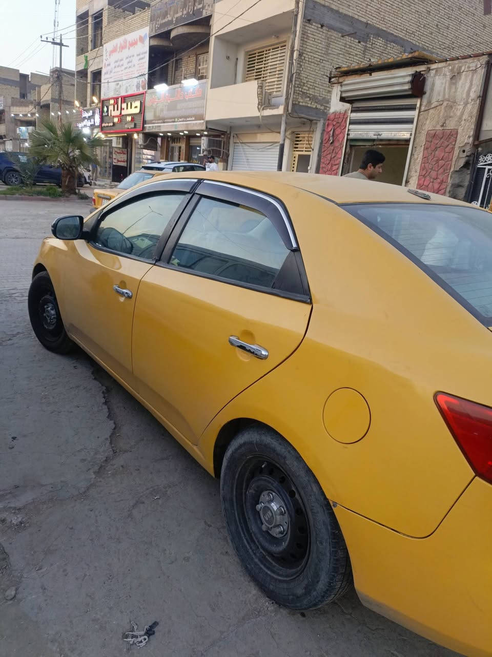 كيا فورتي موديل 12 فول مواصفات فتحه سقف بصمه فول مواصفات حادث جاملغ خلفي مصفرهيئه  وغرامات بغداد بسمي سنويه جديده مكينه 2000 دوش السعر 95 للاستفسار ***********
