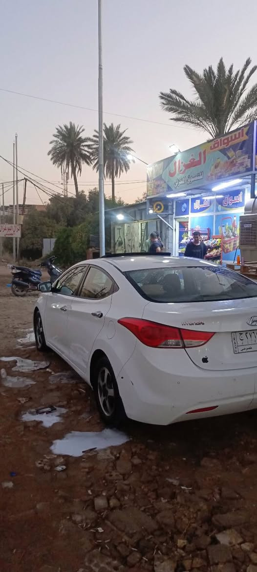 النترا ٢٠١٢ خليجي بغداد محرك ١٨٠٠ جاهزه بدون نقص صبغ بدون تبديل ودواخل صفحه السعر ٩٨وبيه مجال رقمي *********** بغداد, العراق
