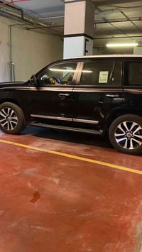 لاند كروز GXR • ٢٠١٩ • ٩٢ الف