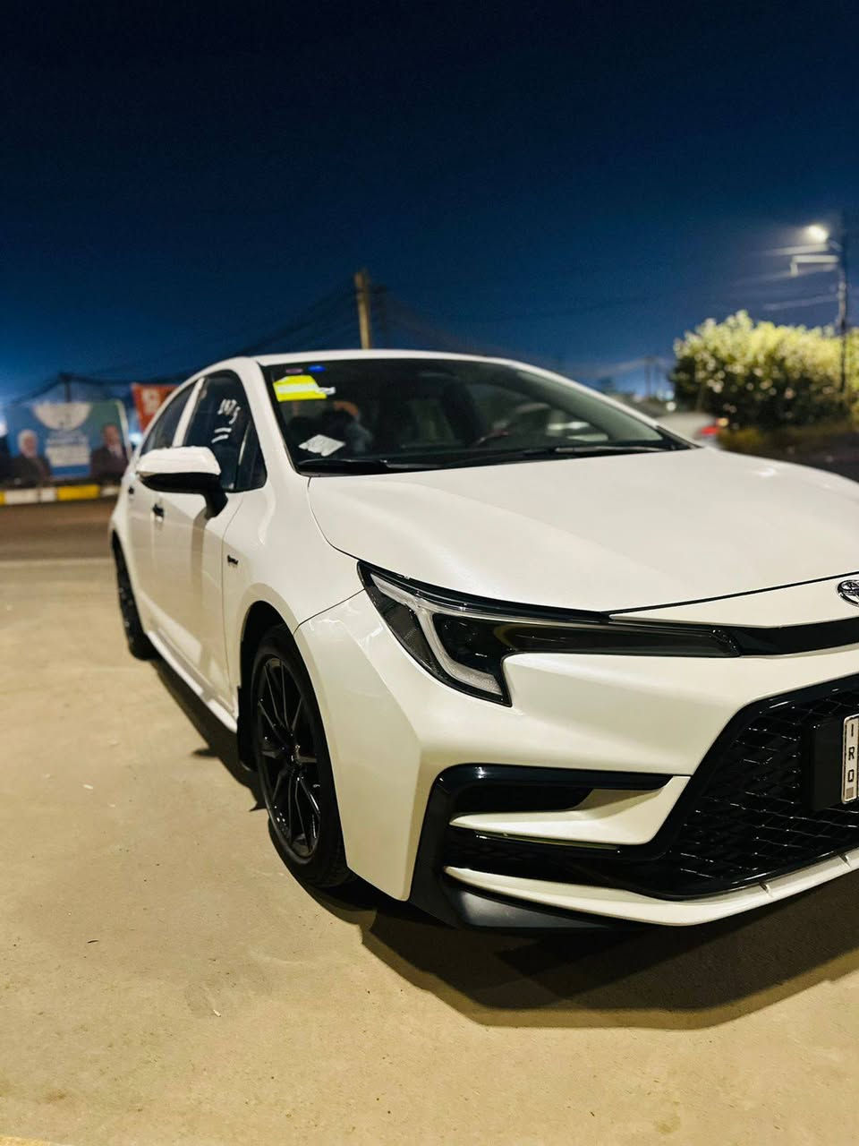 سلام عليكم
كورلا موديل 2025 شكل الامريكي  S
سياره مبدله بيه فقط دعاميه لاماميه
لا دعاميه مالته موجوده عندي 
تكحيل بل بنيد 4 اصابع 
 ماشية 37الف كيلو متر السيارة على وضع الشركة وجديدة كلش مكاني بغداد الكرخ ب اسمي تحويل ثاني يوم للستسفار. *********** 

‎المواصفات 🔻
‎مكينه 1800 هايبرد شحن ذاتي 
‎سلايت  ء 
‎رادار + تحديد مسار طريق + قيادة ذاتيه 
‎قرائة علامات الطريق المرورية
‎بصمة تشغيل + دخول ذكي  يدة الباب
‎يدات سود +مري اسود 
‎هاندر بريك بصمة + اوتو هولد 
‎  
‎كيجات ديجتل 
‎شاشه مسجل +تبريد بيانو + كامره خلفيه دوارة + كار بلي 
‎تبريد قطعتين 
‎لايت زينون عالي ناصي + + لد صباحي زينون+ بكلايت لد 
‎ حساس اطار + حساس مطر + حساس لايت داينمك عالي ناصي اوتو 
‎يفو مود + مود درايف + مانع انزلاق 
‎ تحكم  الستيرن كامل مع كروس سرعه
‎ 
‎
داخل جلد احمر
السعر 152 بيه مجال بسيط
