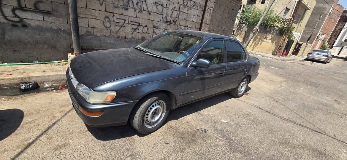 كورلا 92
محرك كير خير من الله 
التبريد بي ضعف شوية 
حدادية تخم تاير جدد
رقم نكليزي 
السنوية لل30
سعرها45
***********
