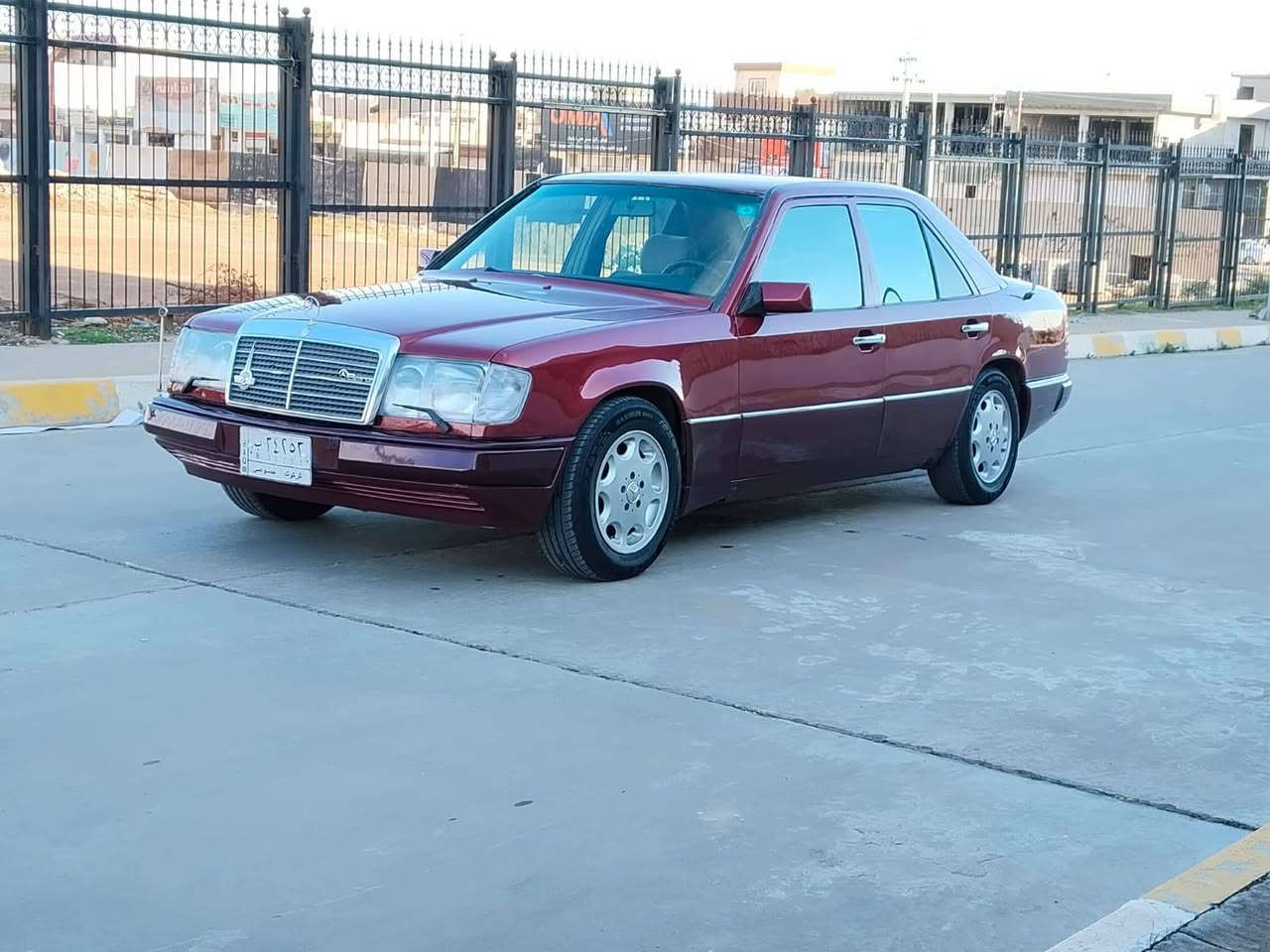 مارسيدس دب حجم 300 موديل 91 محركVVT3000 رقم كركوك مشروع وطني بي كود بنزين سنوية جديد الغاية 2030 شرط تحويل  قواعد دبلات سليمة بدون خياس بدون ضرب صبغ عام جمالية اربع جامات كهربائية ABS تبريد تدفئة شغالة تايرات جديد سنترلوك كهربائية شغال سعر 65مكاني كركوك ***********
