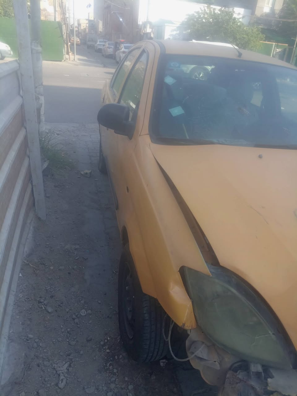 طيبه موديل ١٥ بيه حادث دعاميه وبنيد وجامه مثل ما واضح بل صوره السياره تشغل كلشي ما بيه تبريده شغال بيه مكينه وكير خير من الله رايده ٢٥ وبيه مجال المكان بغداد. الشعله الرقم *********** بي واتساب
