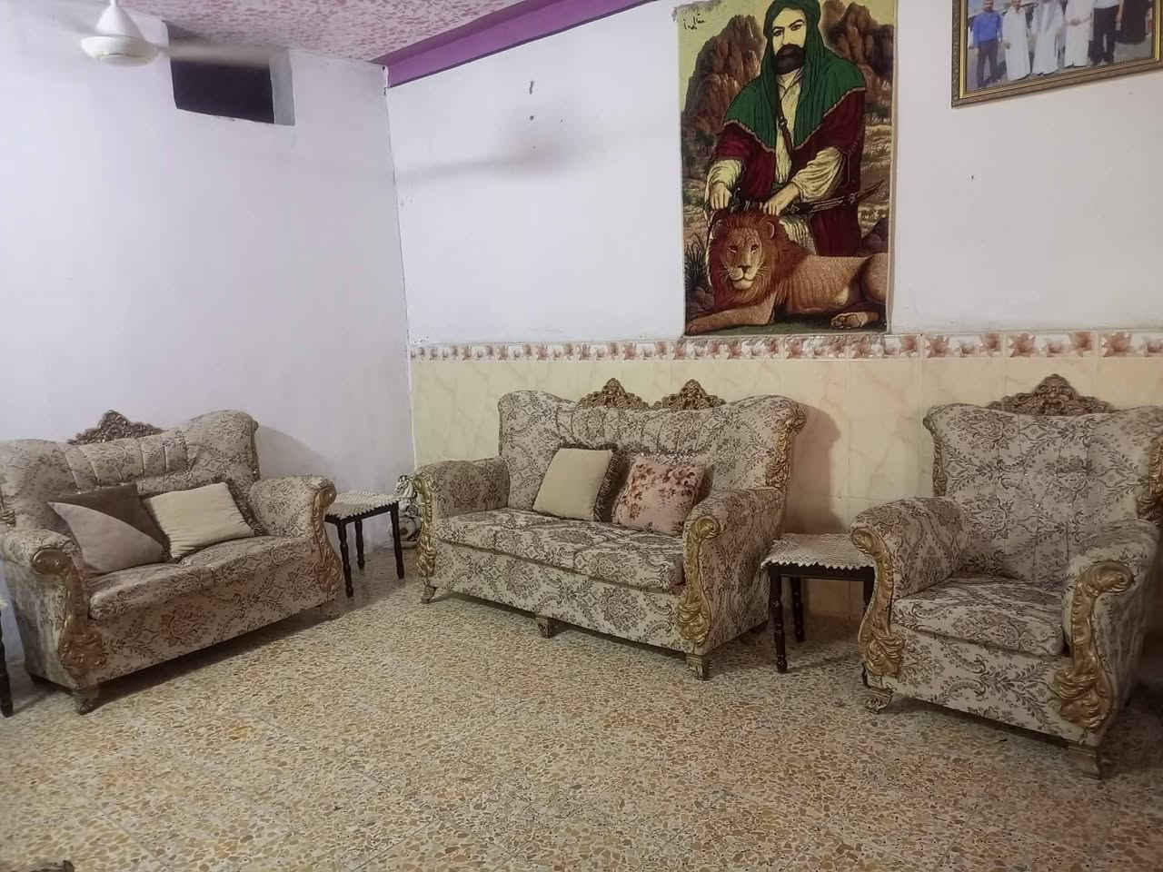 البيع تخم ملكي نظيف ٢٢٥ وبوفيه وميز ثنينهن ٤٠ وبيهن مجال


**إذا كنت صاحب هذا الإعلان وتريد حذفه لأي سبب، رجاءا أرسل رسالة إلى الدعم الفني**