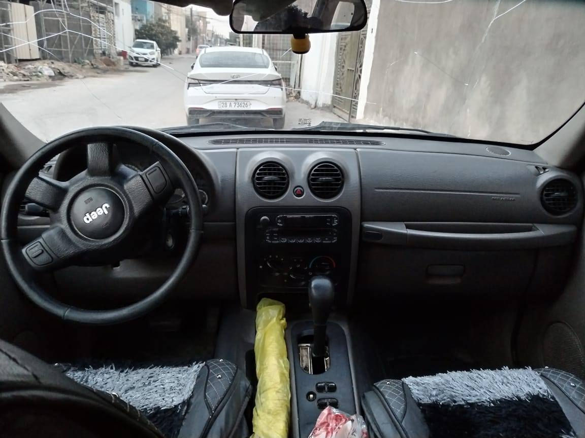 جيب لبرتي 2007 السيارة باسمي تحويل ثاني يوم
السيارة متجاية على صفحة السايق
السيارة مكفول بيه بس الكير
مكينته تنقص دهن
السيارة تبريده كامل وحدادته كاملة
بس تنقص دهن ومتجاية
رايده ب55 ورقة ويبه مجال للشراي
👇اللي يريدها يتواصل وياي على هذه الرقم
***********
