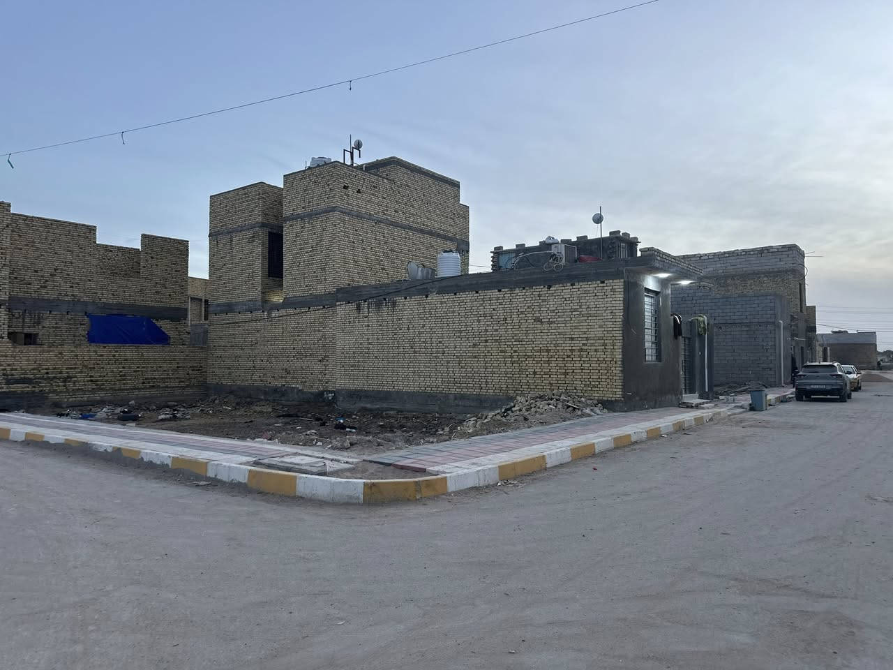 قطعه طابو صرف100م ركن بسديناويه متوفره جميع الخدمات السعر48 رقم ***********
