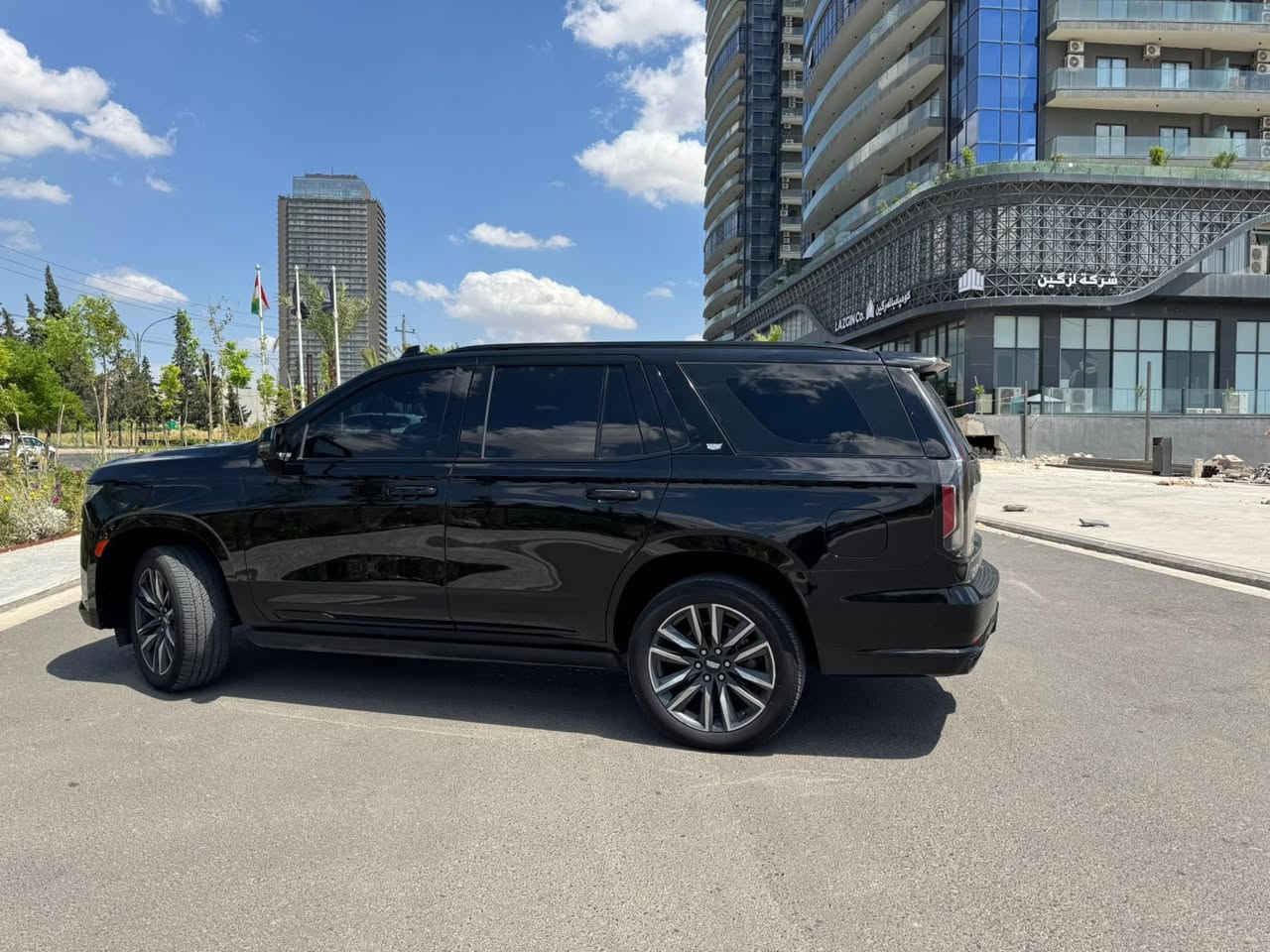 Cadillac Escalade
كديلاك اسكاليد 
خليجي وكالة المنصور

الموديل: 2023
العداد : 60 مايل
الون : اسود 
رقم بغداد مميز
السياره نظيفه جدا
بيها شبرين بي دي ار‏‎
بنوراما
جكات  
‏‎36 سماعة 
‏‎سقف شامو 
‏‎‏‎5 كاميرات
‏‎‏‎5 بصمات
‏‎فور ويل
تشغيل عن بعد
‏‎كشن رجاج 
‏‎دوسات كهرباء 
‏‎داتا شو  
ترحيب بشعار الكاديلاك
‏‎ داخل جوزي 
‏‎ لايت زنون عالي ناصي ٥ عدسات متحرك
‏‎‏‎4 شاشات بالدشبول والسقف والكشنات
‏‎جنطه ذكيه
‏‎رادار تحديد مسار
‏‎رادار خلفي
‏‎رادار امامي 
‏‎رادار جانبي 
‏‎كشن تدفئة وتبريد سايق وراكب
‏‎كشنات امامية تدليك
‏‎كشنات خلفية تدفئة
‏‎مري شفط 
‏‎اشارة بداخل المراية
‏‎كشنات جلد 
‏‎كشنات خلفية منفصل VIP
‏‎علامة كاديلاك ضوئية بالدعامية الخلفية
‏‎الكشنات كهرباء 
‏‎ذاكرة ميموري ستيرن وكشنات
السعر 710 وبيها مجال
***********

