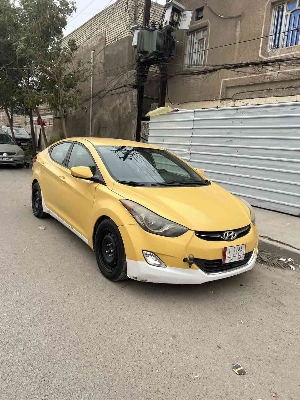 النترا 2013.     وارد كندي ضربتها جاملغ خلفي بدون دواخل محرك ال1800دوش كير محرك برغي ممفتوح لا تبخير ولا شي تبريد ثلج تدفئه كشنات ماشيه 170 آللف دوشمه جديده باسمي تحويل ثاني يوم مكاني بغداد بلديات السعر 98 بيها مجال حك الجيه 
***********
