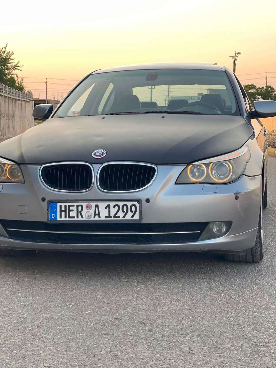 Bmw 530i 2005
بو فرؤشتن سه ياره كه كودي بو كراوه 
نوزل كورت
سلايت
كوشن جلد
كوشن كاره با
كوشن خه زن
حاسه
گيرو مه كينه به شه ره تي ١٠ فيته ر 
بوياخي عيراقي نيه سه ياره كه تازه و 
جوانا ريكو پيكه 
سه عرشي 83 گه لاو معامه له يه كي كه م 
*********** حلبجة, السليمانية
