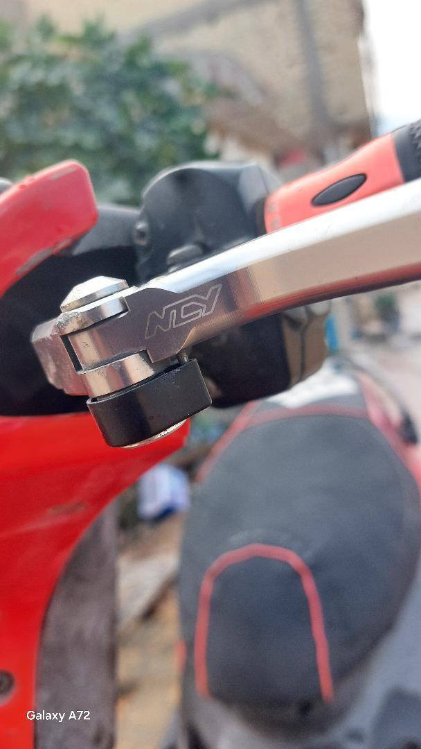 سلام عليكم ورحمه الله وبركاته
ماكس عدله للبيع بوشه ٥٥ (بلاد) 
مكينه ولفين كبار كور ابو البصمه نازله من حاويه دراجه على تزويدها بدون اضافات شخصيه
يدات بريك NCY
زوج كلجات الامامي SMART 
خلفي بنز Dy طاسه rgs
صدر kao 
بك لايت اربعه اصلي
كفرات بلاديه دراجه فول ملاح
دبل خلفي ncy
شلعه ومعدل فول يعني حتى ابو 58 ما طالعها هاي دراجه دك معدل فوك 133 ! 
نشطه ومداريها دهن امزويل وبانزين غير محسن ماحطلها ❤
____________
السعر 900 بيها مجال حك جادين فقط مكاني كربلاء رقم تلفوني *********** 
الله شاهد دراجه غراضها اغلى من عدها ❗ وماليعرف بيهن لايسولف
