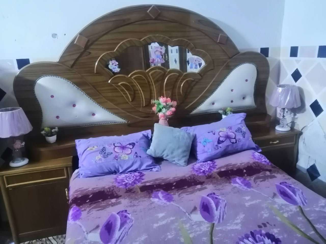 سلام عليكم ورحمه الله وبركاته غرفه نوم للبيع تزكام درجه اولى. مع فراش نفرين للبيع.  ***********
