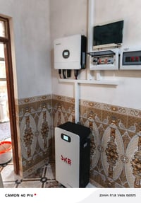 بطارية ١٥٫٣ كيلوواط • انفيرتر ٦ كيلوواط • تقسيط ١٨ شهر