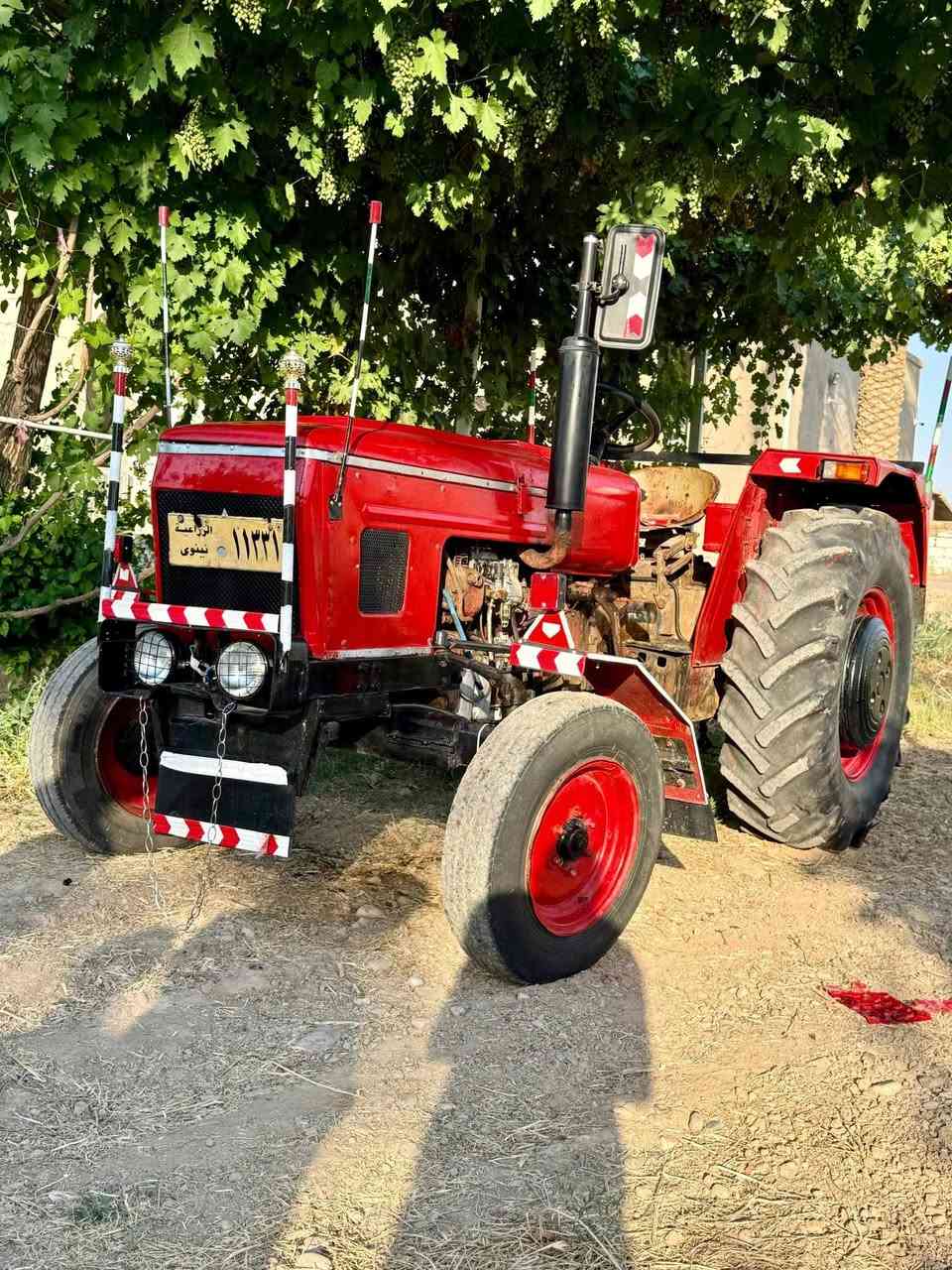 السلام عليكم ورحمة الله وبركاته عنتر للبيع حجم 71 موديل  1986 سنوية ورقم جاهز على 24 حباية نگرة سلف كهربائيات كامله السعر خاص 
ملاحضه ما يعوزو برغي 
رقم الهاتف ***********
