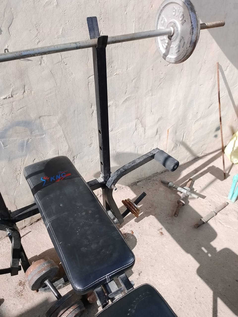 مصطبة متكاملة
تمرين بطين وظهر واكتاف وفتح صدر وبينج بريس وضغط خلفي امامي وتمرين رجل متكاملة 
للبيع 100 ألف 
عنوان موصل الجانب الأيمن
للاستفسار ***********
