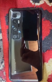 Mi10 الترا  كاميرا ١٢٠ شحن ١٢٠ واط بس يصرف شحن  ٠٧٨١٣١٥١١٢١