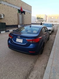 الانتره وأرد امريكي موديل 16   اللون ازرق اجويتي   حادث خفيف باب وجامل...