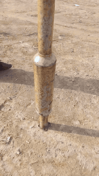 للبيع كزوز تركتر فالفو موديل 80/81التواصل ***********
