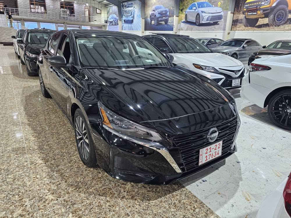 🚘 نیسان ئاڵتیما 2024 SV بۆ فرۆشتن

🖤 ڕەنگ: ڕەش
⚙️ مەکینە: 2.5L
📏 ڕۆیشتوو: 34,000 مایل

✅ یەک پارچەی و یەک پەڵەی بۆیاغ هەیە.
✅ ئێرباگی شان و سوکان لە  تەقیوە،  بە ئێرباگی بڵادی گۆڕدراونەتەوە.
✅ شاسی و ناوەوە ساغە و هیچ هیچی پێوەنیە 
✅ سەیارەکە زۆر پاکەو هەموو شتێکی بەشەرت ڕاداری پشت و پێش مەزبوتە 

بەسمەوشەغالە

وێنەی حادیسەکەم داناوە

💰 نرخ: 15,000 گەڵا

📍 شوێن: ڕانیە
📞 *********** رانية, السليمانية
