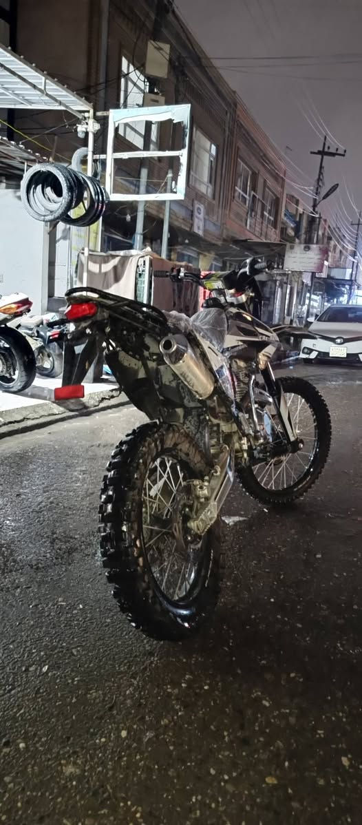 srx etrمحرك300 دراجه صفر ماماشيه بعدها لوك للاستفسار خاص


**إذا كنت صاحب هذا الإعلان وتريد حذفه لأي سبب، رجاءا أرسل رسالة إلى الدعم الفني**